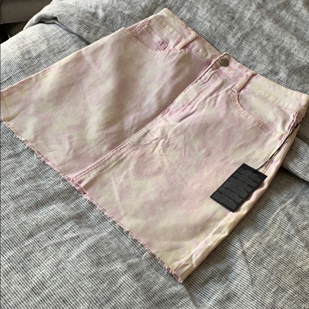 New with tags pink and white tie dye jean skirt